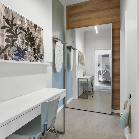 3br Center - Mountain View & Free Parking Apartment Reykjavik