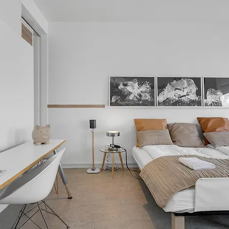 3br Center - Mountain View & Free Parking Apartment *